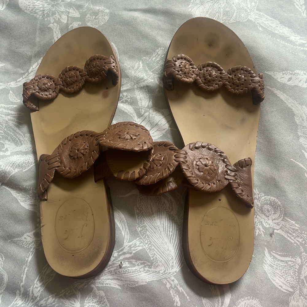 Jack Rogers woman’s sandal size 7 brown leather strap